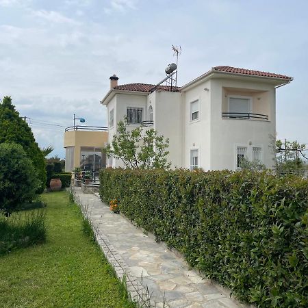 Seaside Apartment With Private Garden Néa Ankhíalos エクステリア 写真